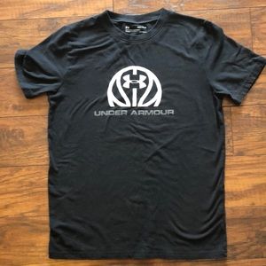 Under Armour Black Boys Shirt Large